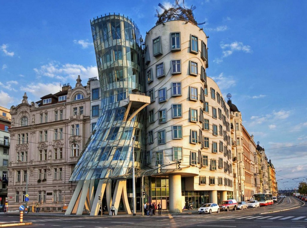 Frank Gehry Dancing House Prague foto